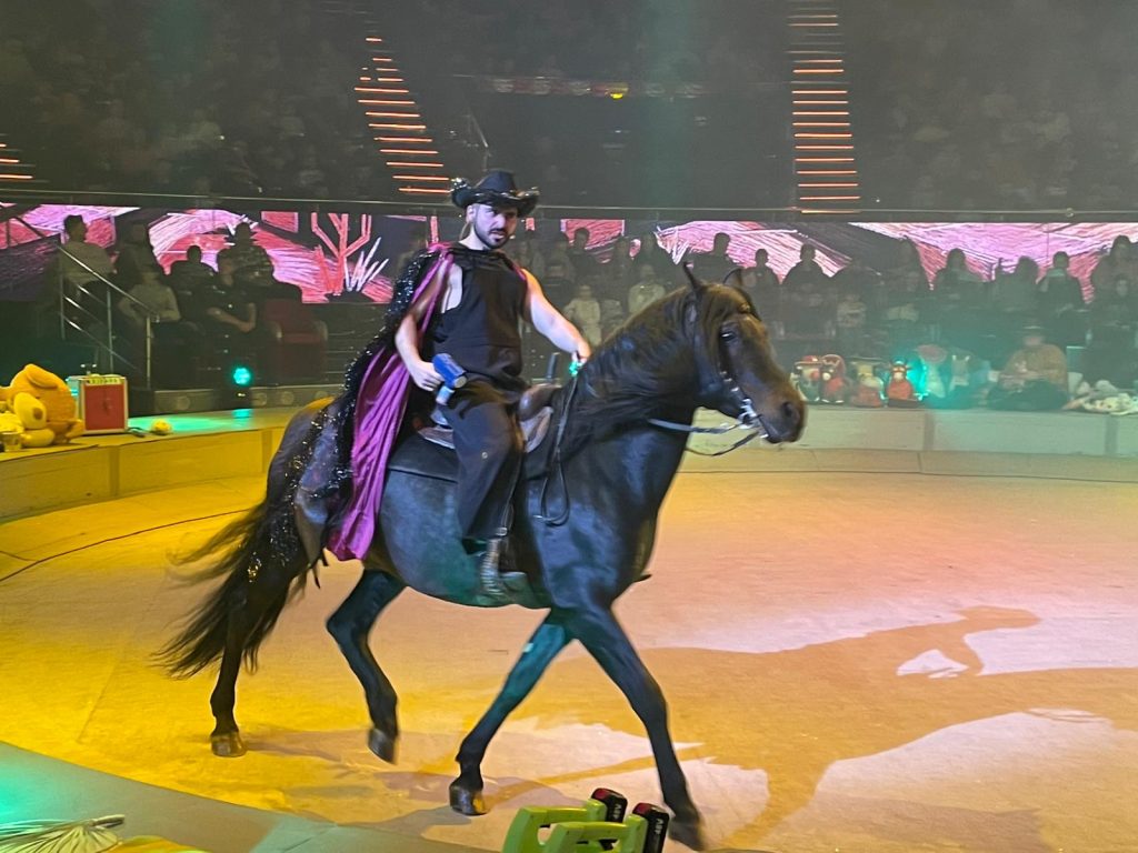 Spectacol Apolodor Circul Metropolitan București